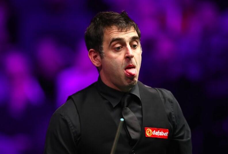 首个进球由 首个进球由